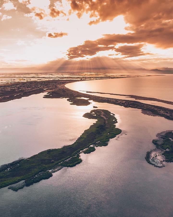 Villa Fernweh - Delta De L'Ebre Riumar Bagian luar foto